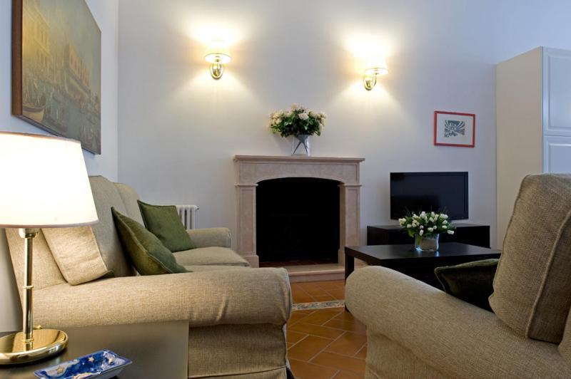 Cerva Fashion District Apartment Milan Luaran gambar